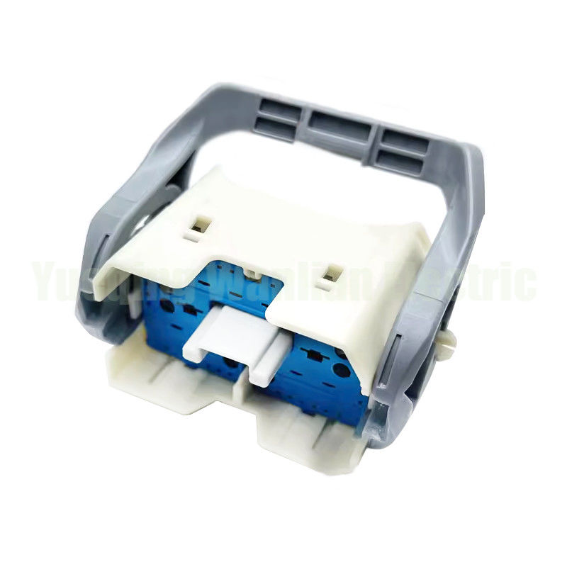 57 Pin 13515729 Auto-Draht-Kabel-Gurt-Integrierte Schaltkreise Transformator Auto-Anschluss-Gehäuse Stecker