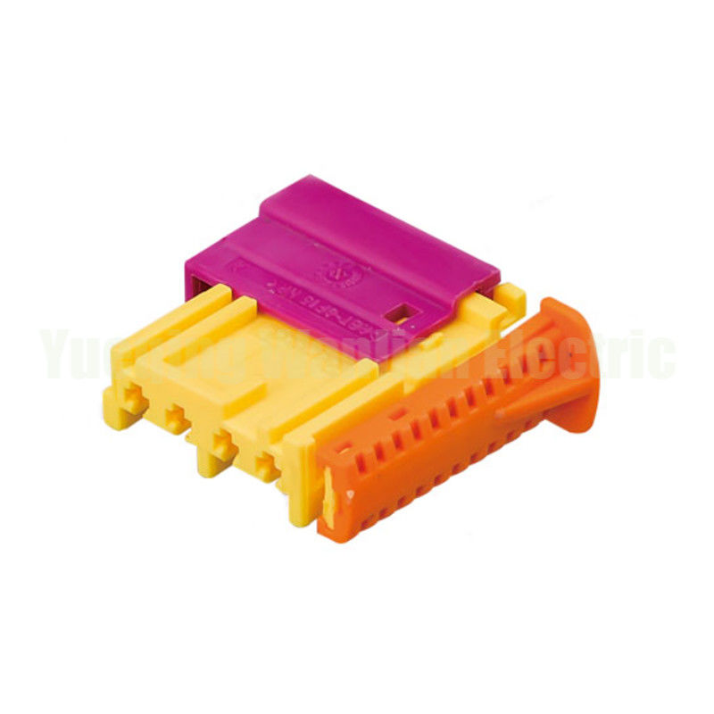 60203904 4-Pin-Wasserdichtes Automobilanschluss Gelb / Rosa Gehäuse Draht Stecker Kabel Gurt