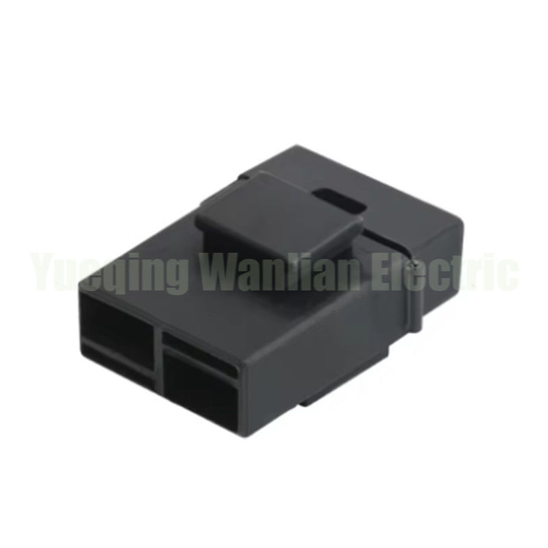 BX2017 Mittelklasse Fahrzeug Sicherungshalter Stecker Stecker Autoversicherung Steckdose Schwarz Leuchter Frontal