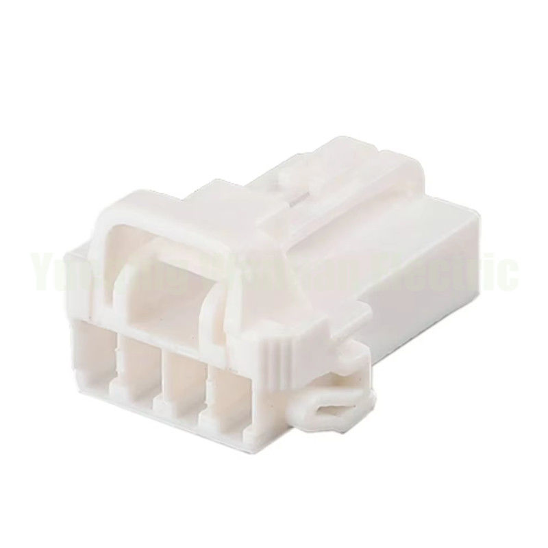 4 Pin MG611275 PH855-04010 Automobil-Frauen Docking Unverschlossenes Drahtgurt Socket AC-Bauwerk