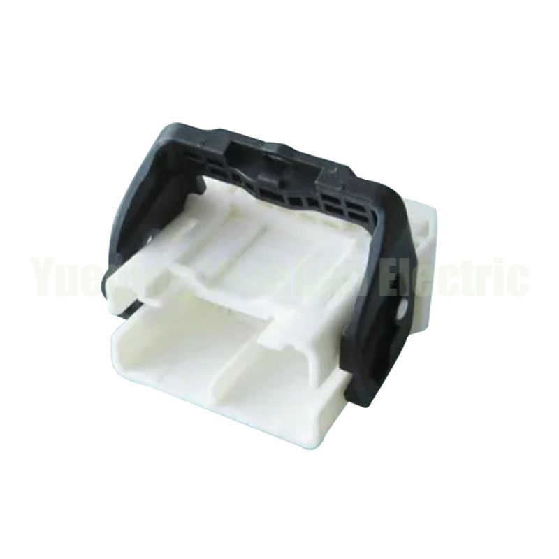 32 Pins MG641707 7282-5667 Automobilanschluss Automobil weiblicher Dockingdrahtanschluss