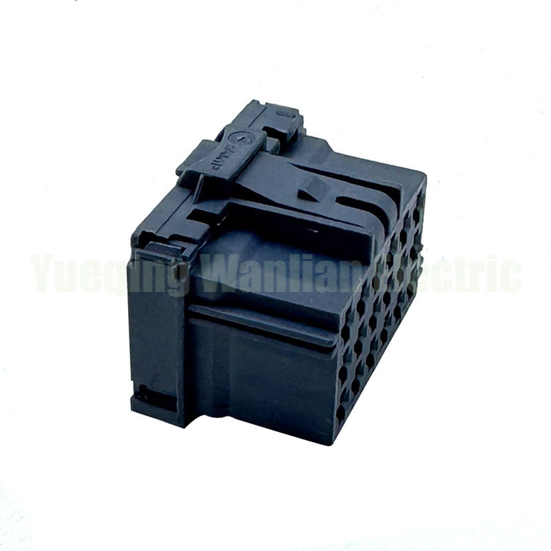 18 Pin 8-968974-1 weiblicher Stecker Automobilstecker