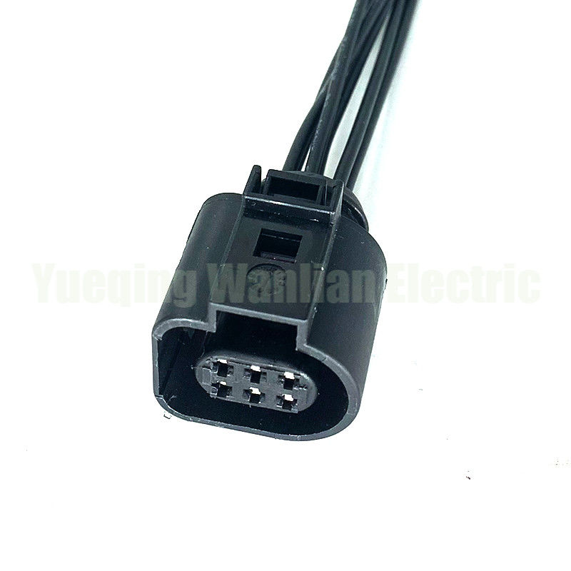 6 Pin 1J0973713 1813139-1 42121700 3B0973813 Auto ACC Steckdose Türverschluss Rückwärtsradardrossel Stecker