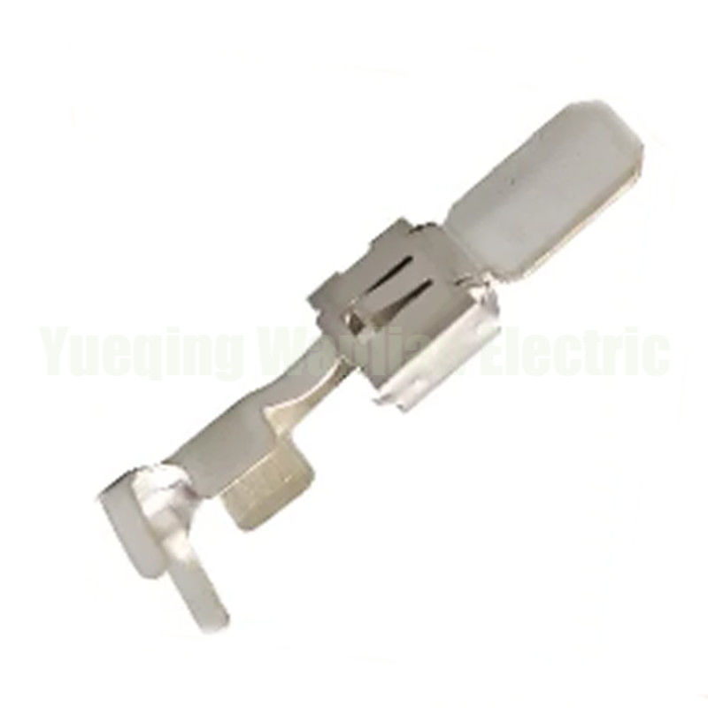 1-968050-1 Automobil-Krimpdraht-Terminal-Schaufel männlicher elektrischer Stecker Metallpins