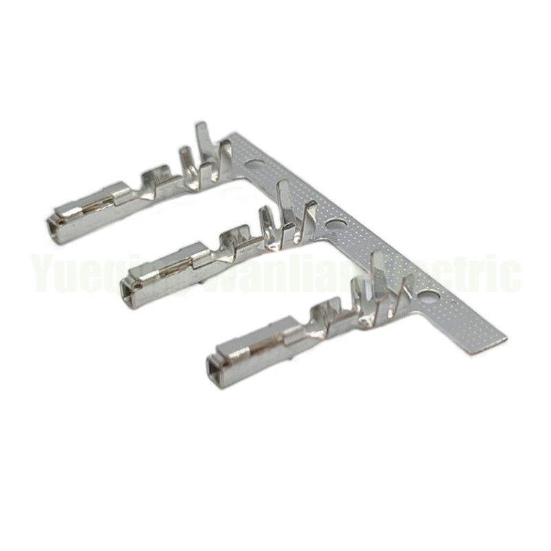 175094-1 Fahrzeuganschlussstecker, Steckerterminal, Klemmterminal