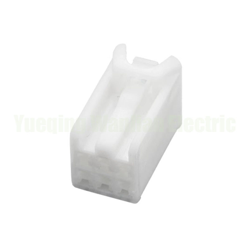 6 Pin 7187-8846 Weibliche Autoverkablung Gurtsteckverbinder Atmosphäre Licht Sicherungsbox Stecker